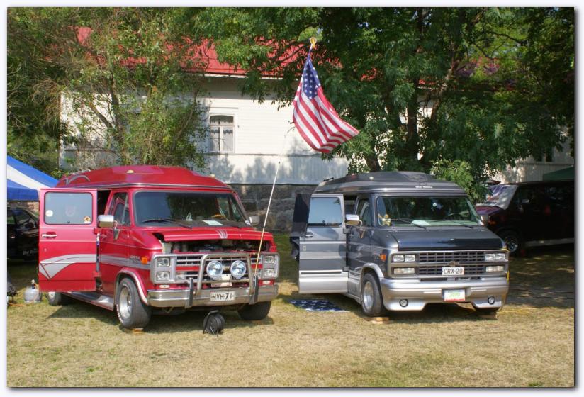 802x537 pixels (100K)